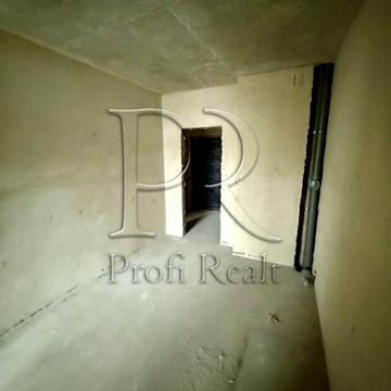 Миколи Гулака вул., 4