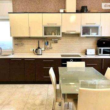 Довгострокова оренда 2к Квартира Незалежності вулиця