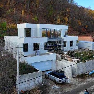 Продаж розкішного будинку 341,7м2 с. Ходосівка /15 хвилин до Печерська