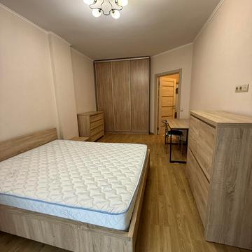 Василя Стуса вул. (Островського), 24