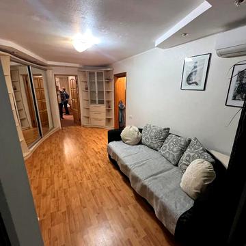 Новокримська вул., 2