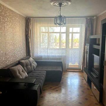 Довгострокова оренда 1к Квартира Сонячна Набережна (Малиновського Маршала) вулиця