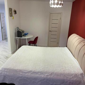 Абрамівська вул., 4