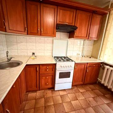 Сдам до лета 1 комнатную возле большой Таврии В