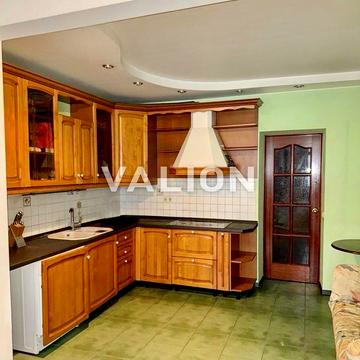 Золотоустівська вул., 10-12