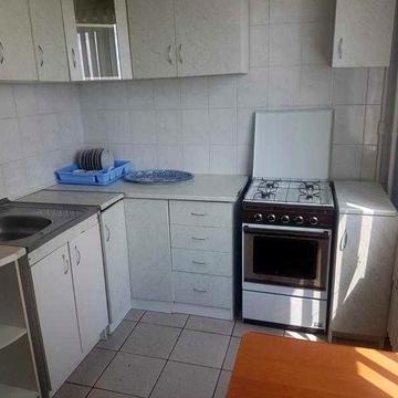 В продажу 1 квартира в пішій доступності від метро Студентська