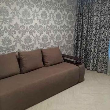 Здам 2к квартиру на Зодчих, Обойний ринок, Житомирська, перший поверх