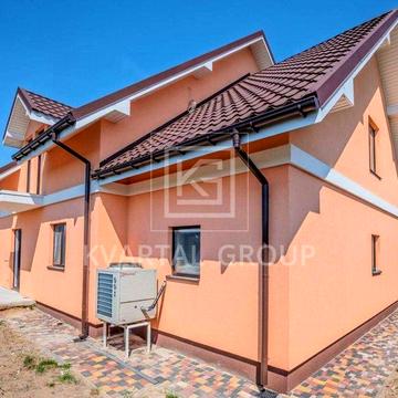 Новий двоповерховий будинок з ремонтом с. Бузава Київська обл