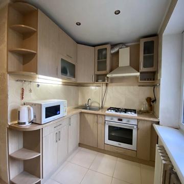 Бориса Мозолевського вул. (Корнійчука), 6