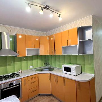 Аренда 1 но комнатной квартиры на Сахарова. Газ .