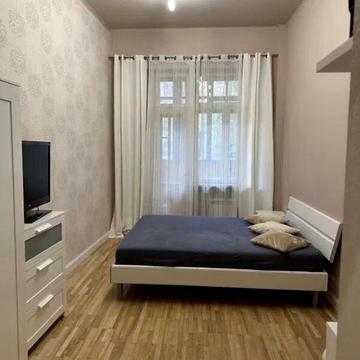 Продаж 5к Квартира Максиміліанівська вулиця