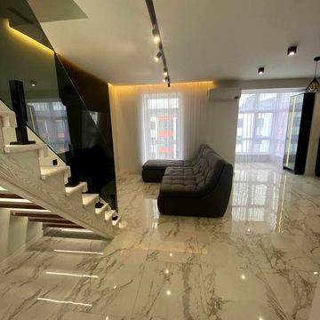 Дворівнева квартира в новобудові ЖК Олімпійській