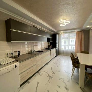 Здається затишна 3-кімнатна квартира в Калиновій Слободі