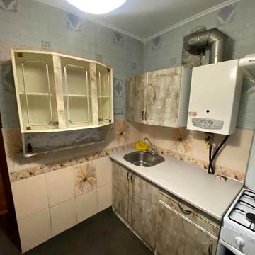 Зарічанська вул., 2