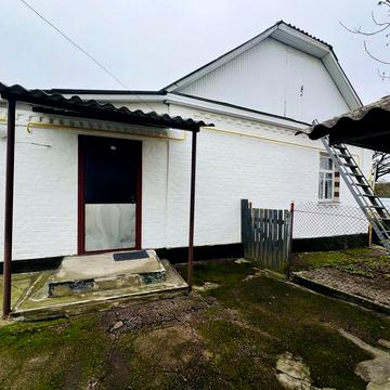 Будинок газифікований з великою ділянкой