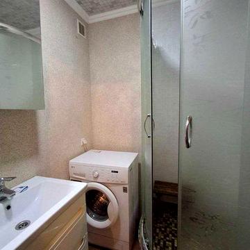 Продається 2 кімн. квартира на Попова