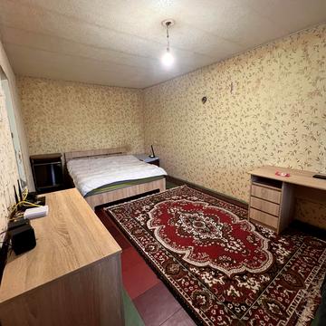 Вільний пров., 4