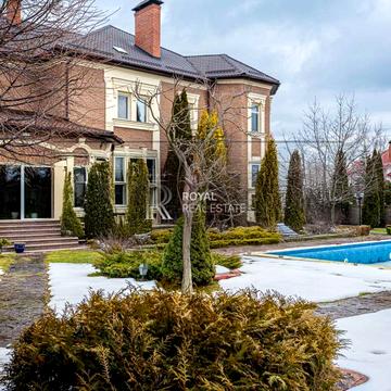 вул. Богдана Хмельницького, 51