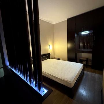 Ревуцького вул., 9