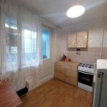 1 кімнатна квартира Каденюка,