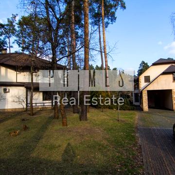 Лісова вул.