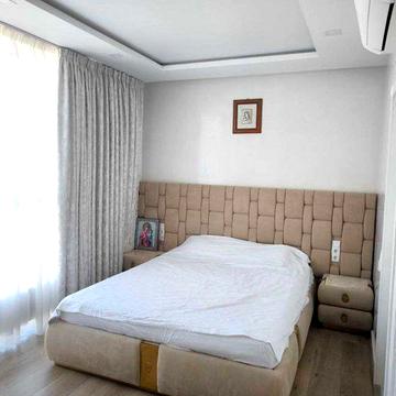 Ділова (Димитрова), 2 5к кв-ра  Палац Україна Центр Олімпійський