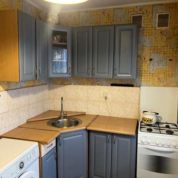 Здам 2-х кім. кв. Центр міста вул. Островського