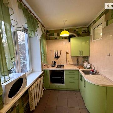 Довгострокова оренда 2к Квартира Міцкевича вулиця