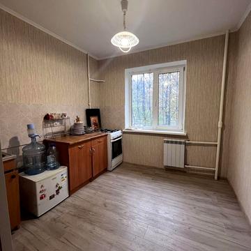 Оболонський просп., 40