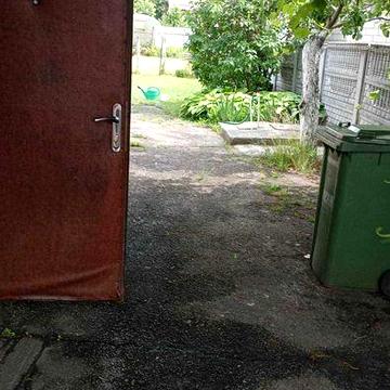 сдам частину будинку 10000грн.