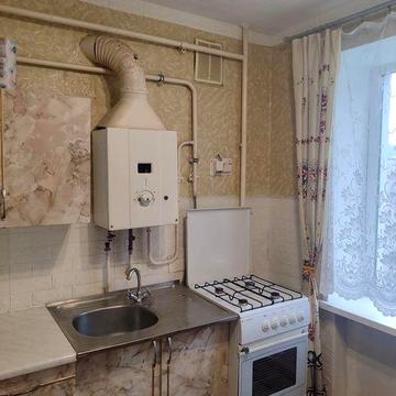 Продам 1 квартиру в місті Сміла, район центр міста.