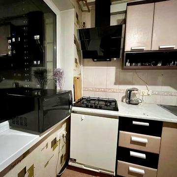 Жилянська вул., 69-71