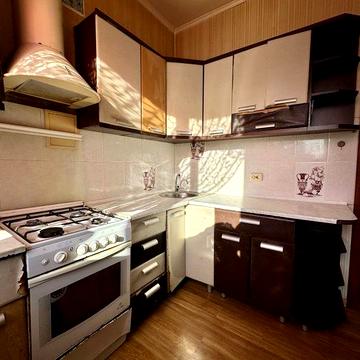 Продаж| 3-кімнатна квартира| р-н Шерстянка