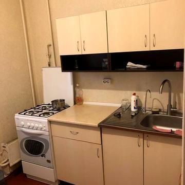 Здається 1-кімнатна квартира по пр. Червоної калини 28 Б