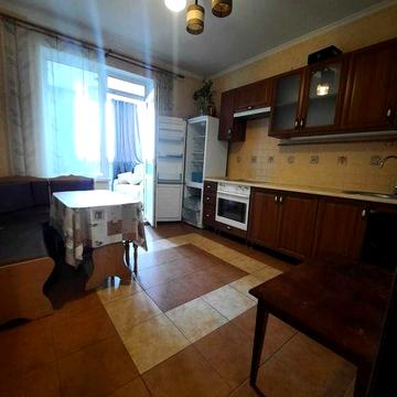 Сдам 1 ком квартиру Небесной Сотни. Ремонт.