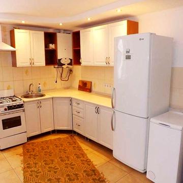 Сдам 1-ком квартиру г. Буча ул. Строительная, этаж 1, газ, свободно