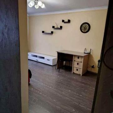 Набережно-Корчуватська вул., 80