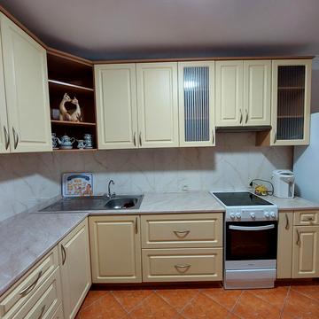 Богатирська вул., 6/1