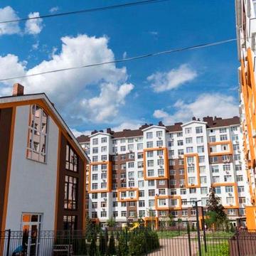 Продається дворівнева квартира в Крюківщині