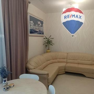 Михайлівський пр., 8