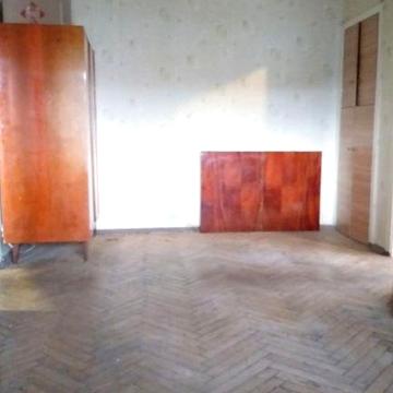 Продаж 2-х кімнатної квартири в цегляному будинку в Українці.