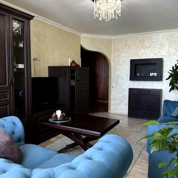 3- кімнатна в Ценрі.гот. Надія