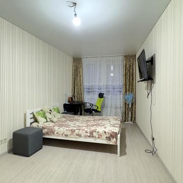 Героїв Небесної Сотні просп., 16/2