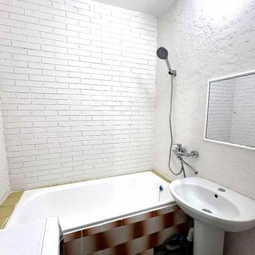 Довгострокова оренда 1к Квартира Кравчука вулиця