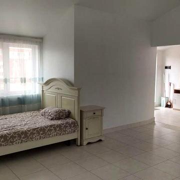 Продам 1-кімнатну квартиру. Пр-т Незалежності,5.