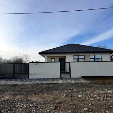 Продаж будинку рн. Садовий