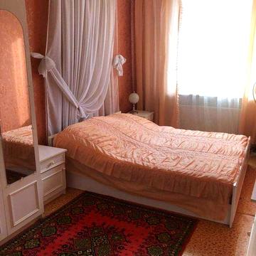 Продам 2 комн. кв-ру в п. Эсхар, центр