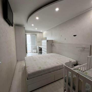 Оренда трикімнатної квартири! Район Чайки!!