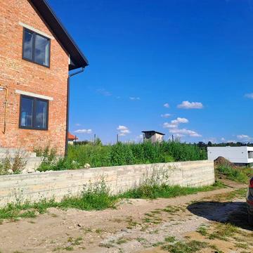 Будинок в Підгородньому