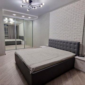 Генуезька вул., 3б